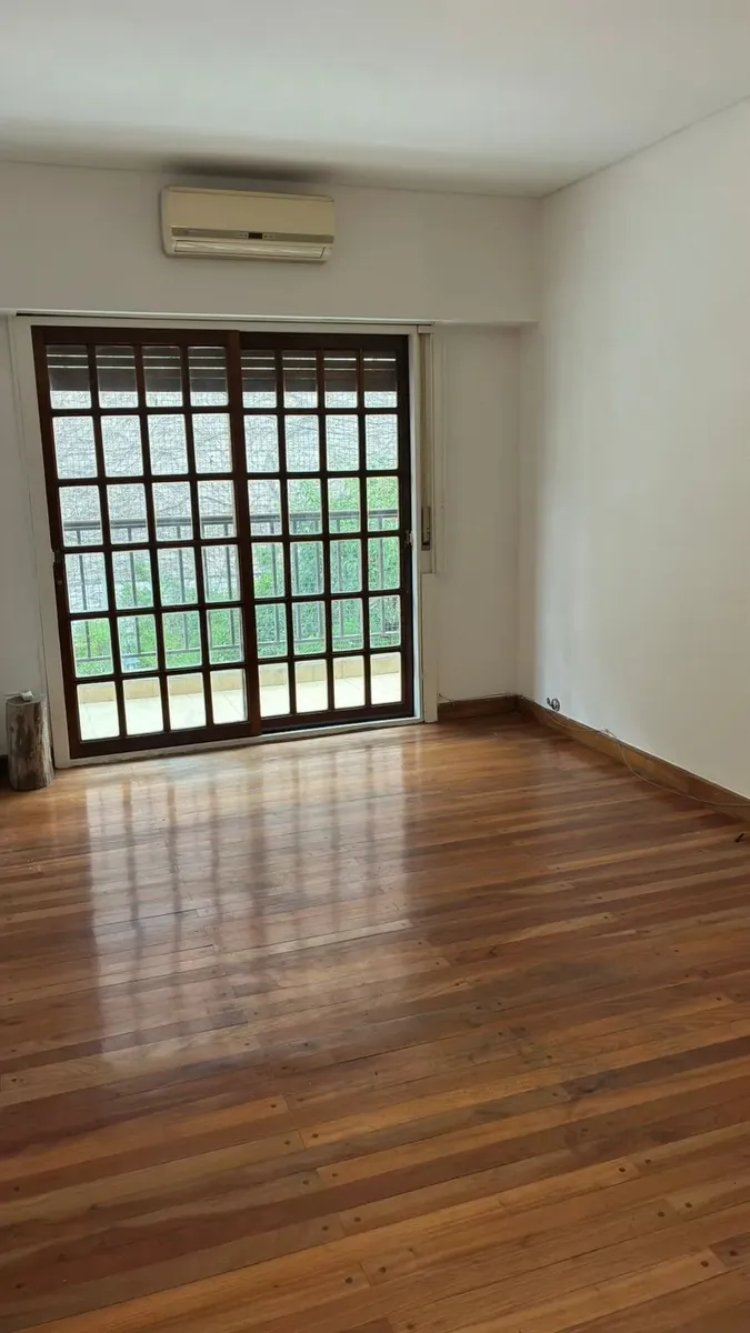 Departamento de 2 ambientes con balcón en Caballito