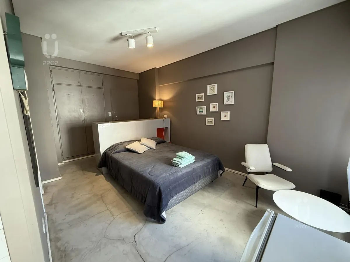 Apartamento mobiliado de kitnet em Monserrat