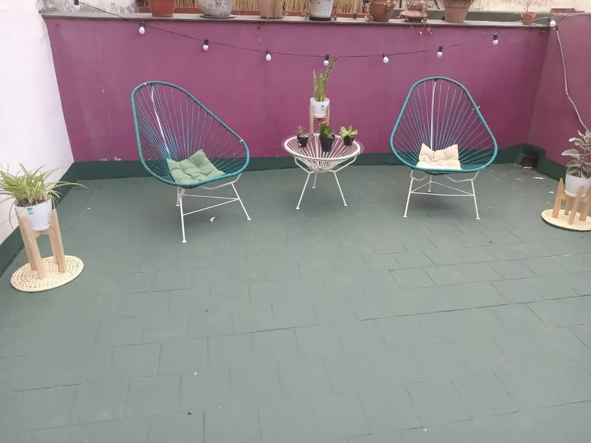 PH de 2 ambientes con patio y terraza en Balvanera