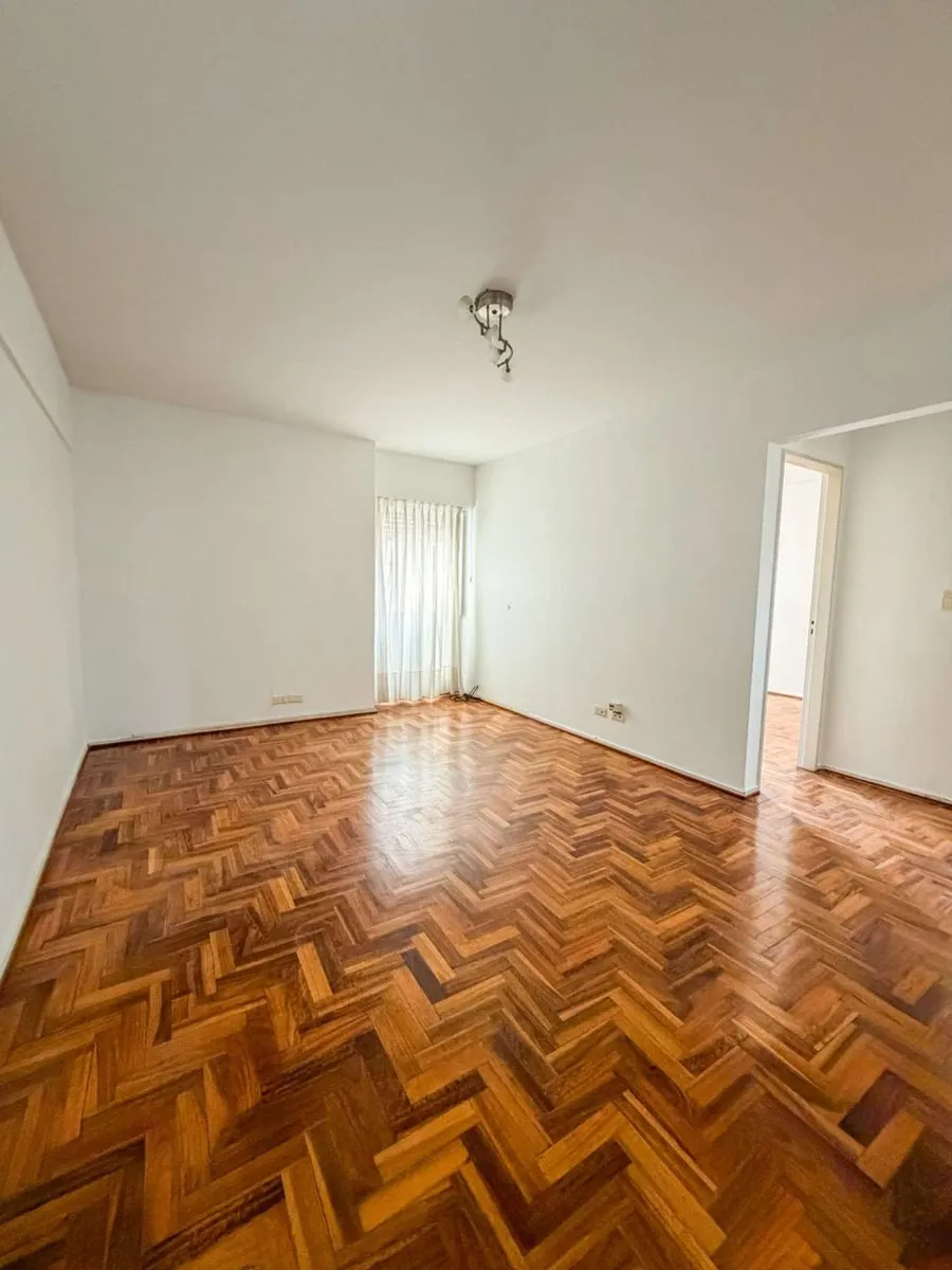 Two-room apartment with 1 bedroom in Olivos (Vicente López)