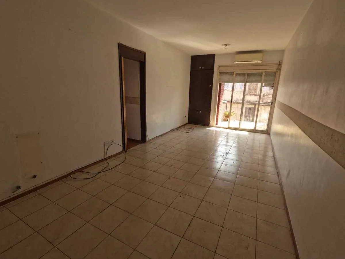 Apartamento com 2 quartos com vaga de garagem e varanda em Balvanera
