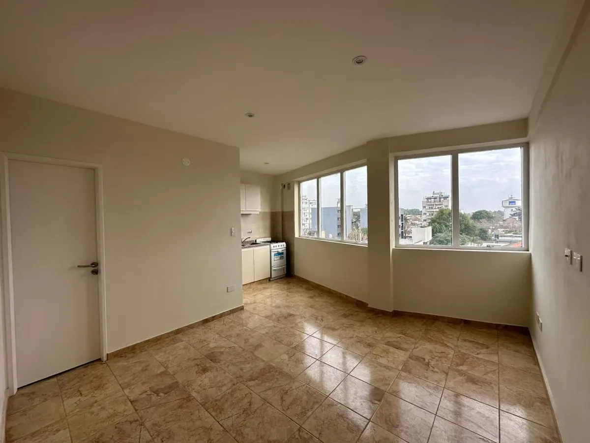 Departamento En Alquiler En Escobar - Id 5183