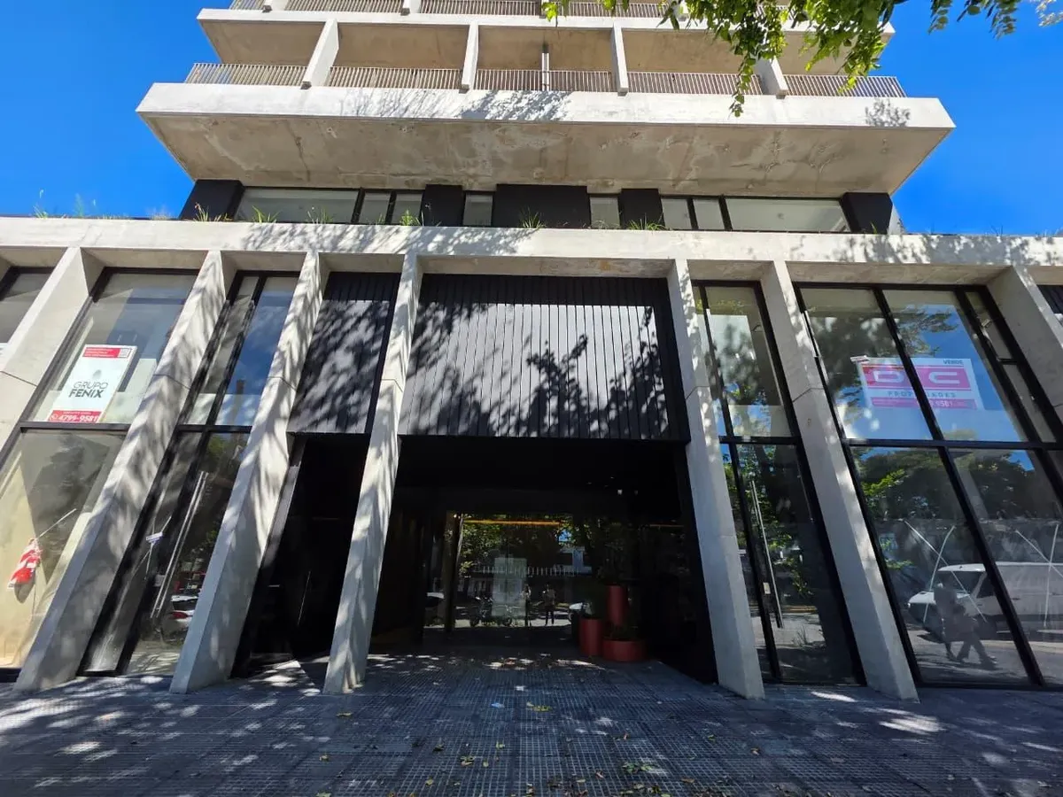 Departamento de 3 ambientes con gran terraza propia en Vicente López