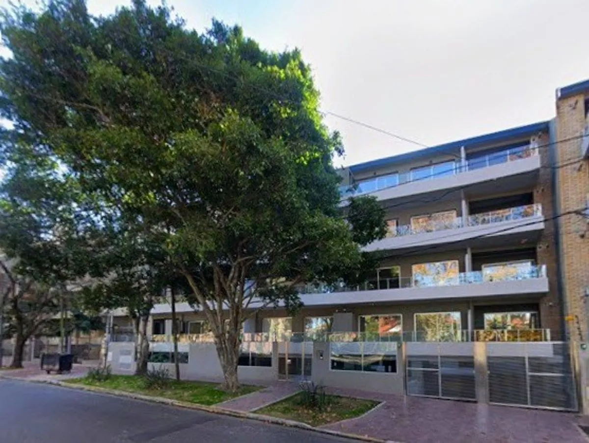 Brand-new three-room apartment in Victoria, with parking and private terraces