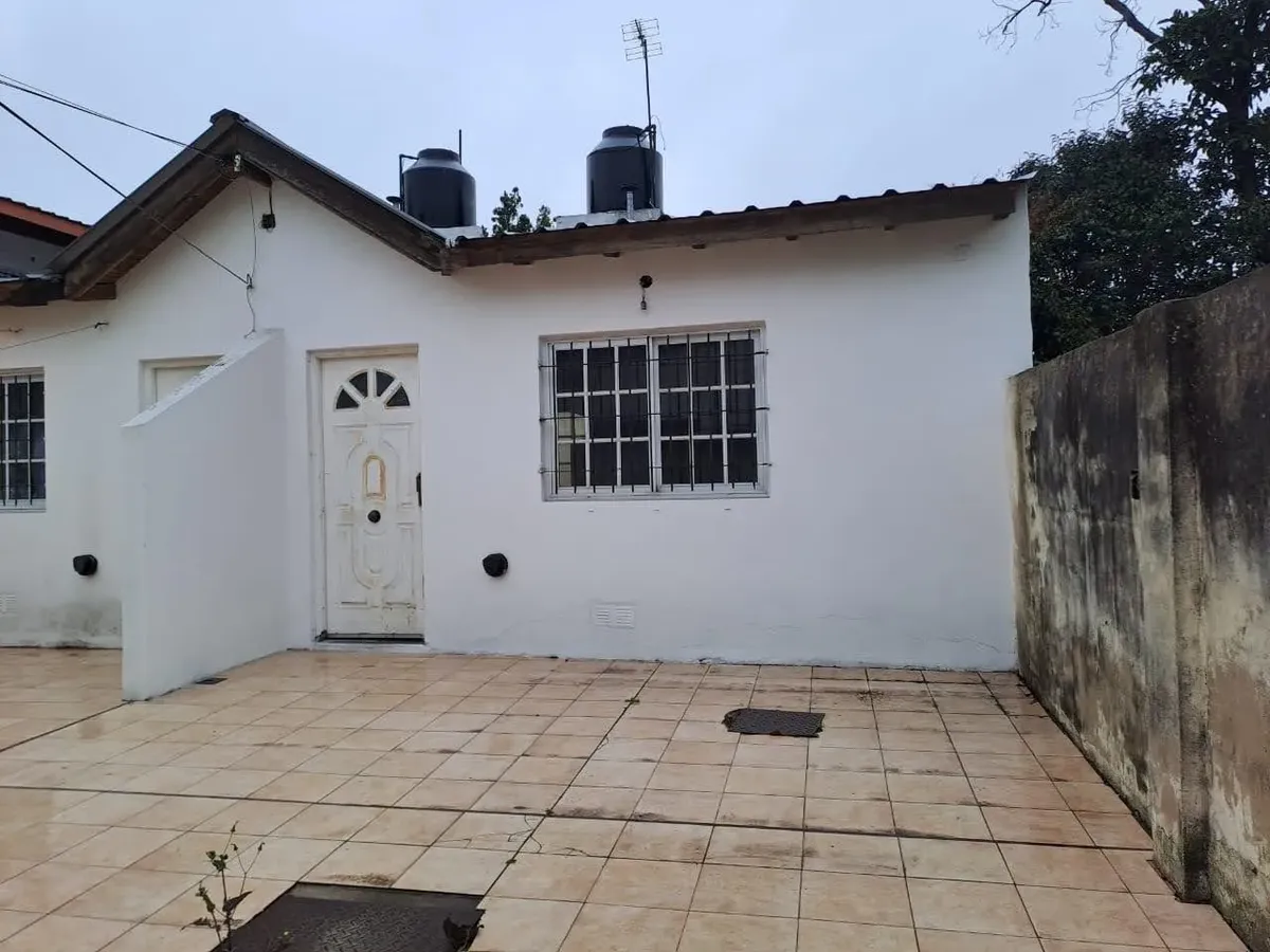 Apartamento de 2 ambientes em José C. Paz