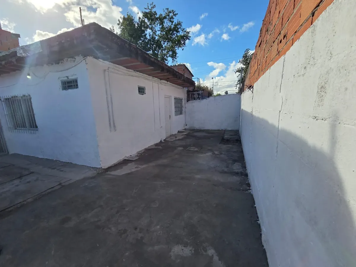 Two-room PH apartment in José C. Paz