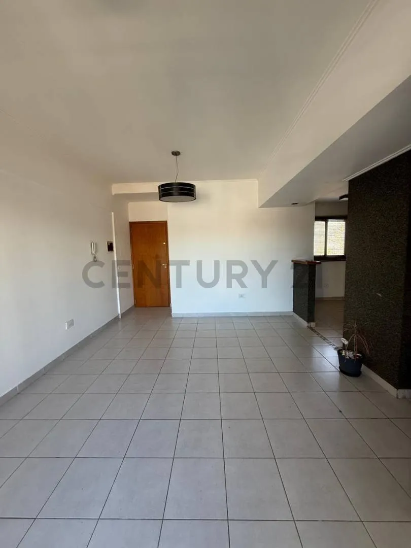 Departamento de 1 dormitorio en alquiler en La Plata