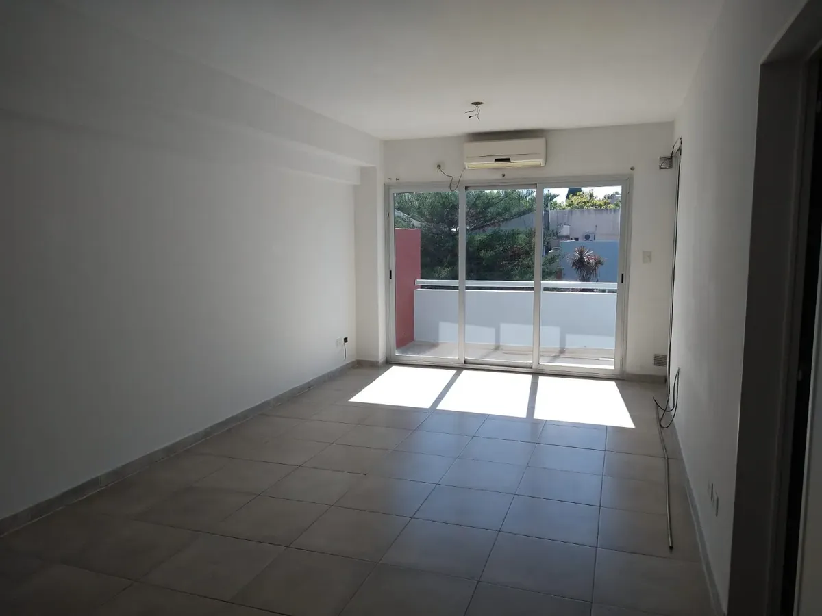 Квартира-студия с балконом в Mataderos