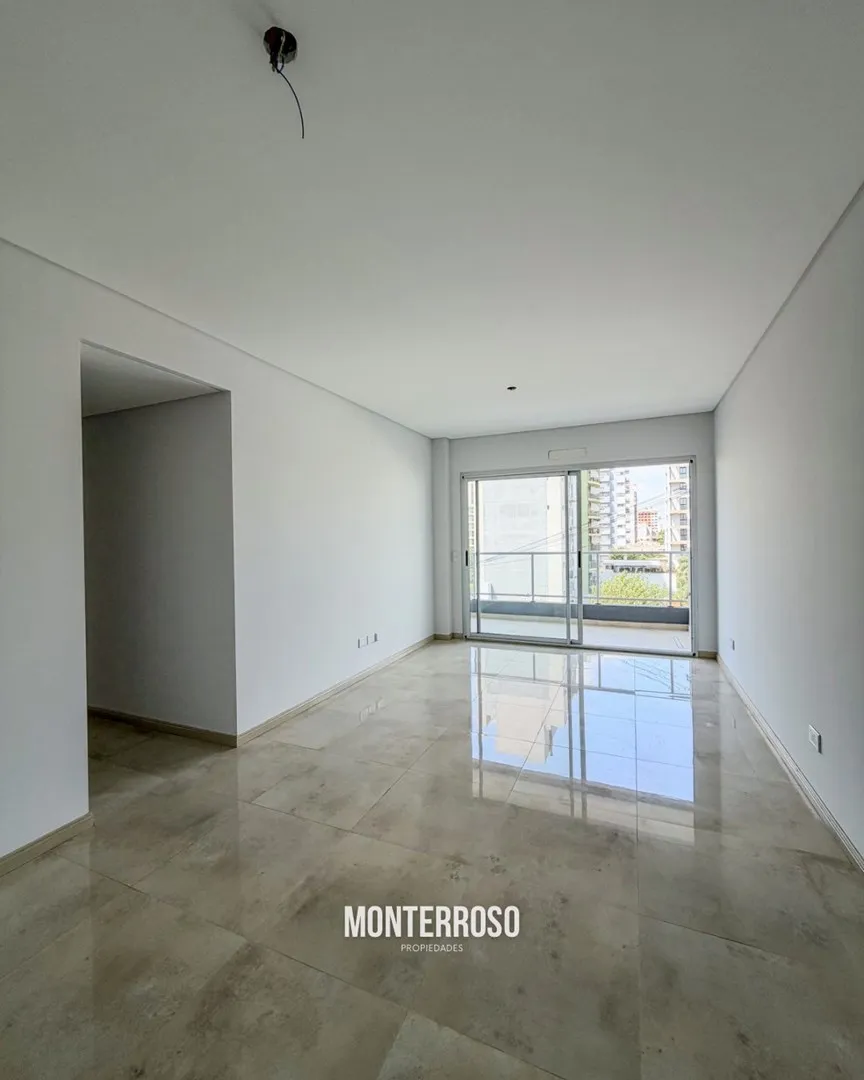 Departamento de 3 ambientes con 2 dormitorios en Quilmes