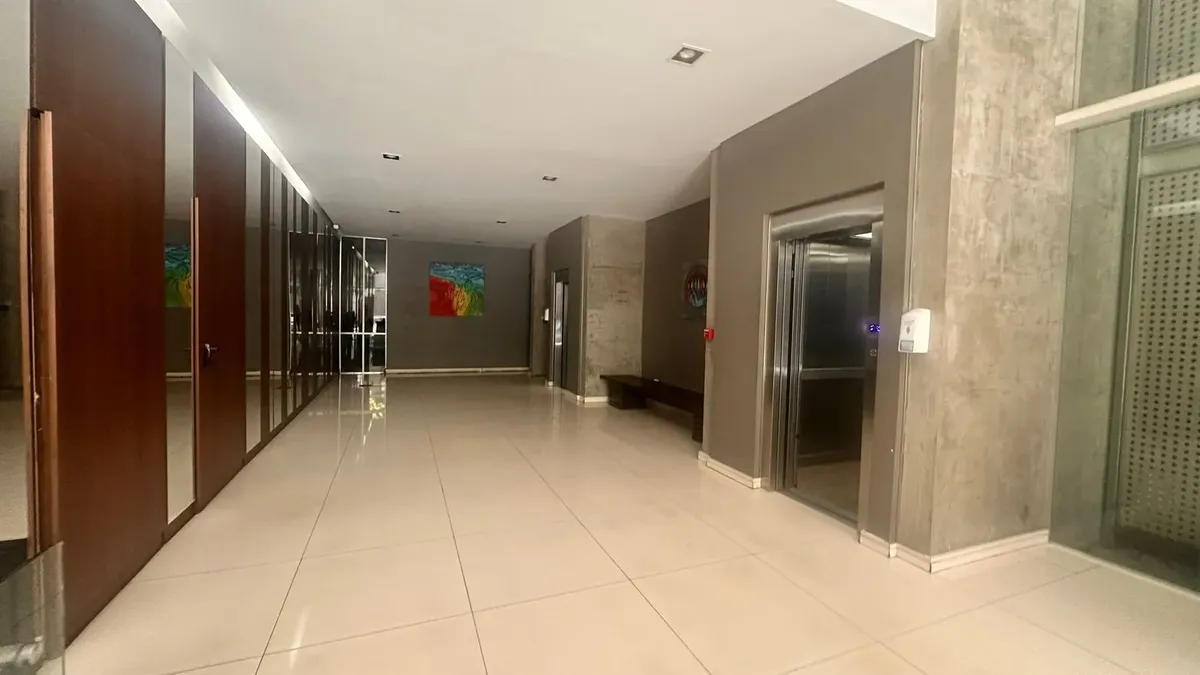 Apartamento duplex de dois ambientes com 1 suíte em Belgrano