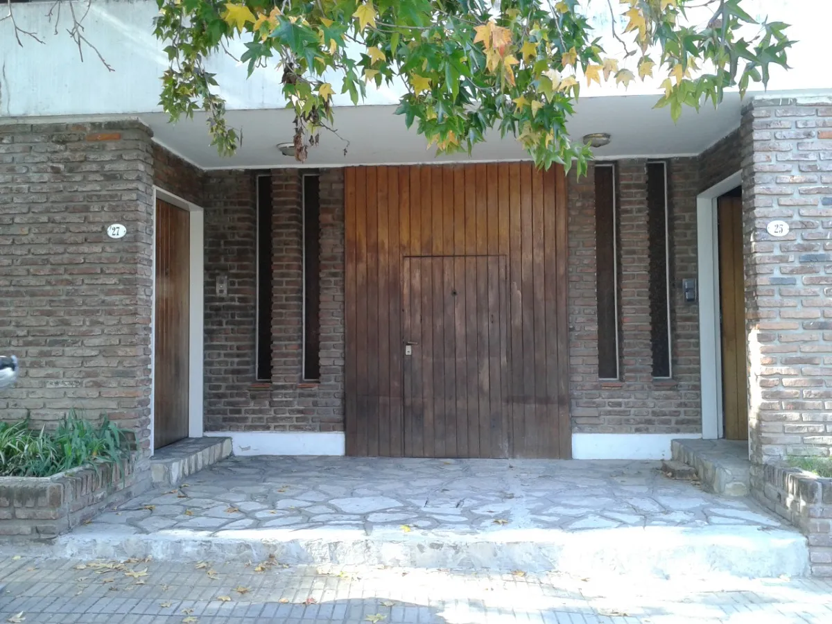 PH de 2 dormitorios amoblado en San Isidro