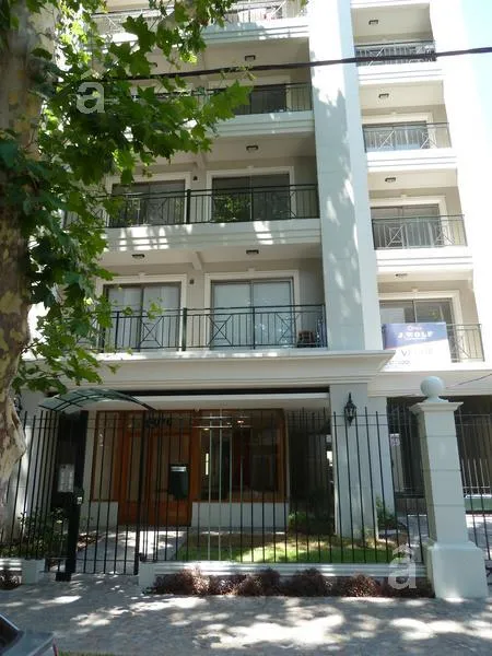 Two-room apartment with parking in General San Martín