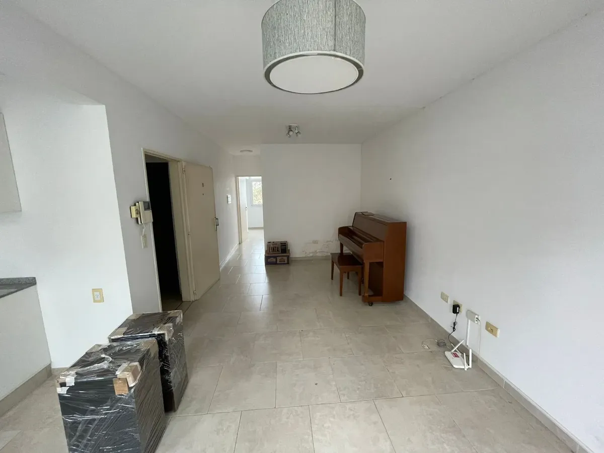Departamento de 2 ambientes con cochera en Villa Urquiza