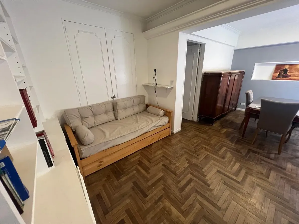 Two-room apartment in Recoleta