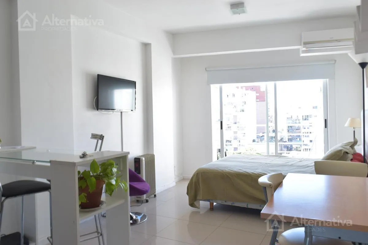 Furnished studio apartment in Almagro