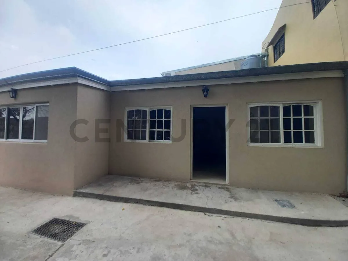 Casa em PH de 2 dormitórios em Tolosa (novo)
