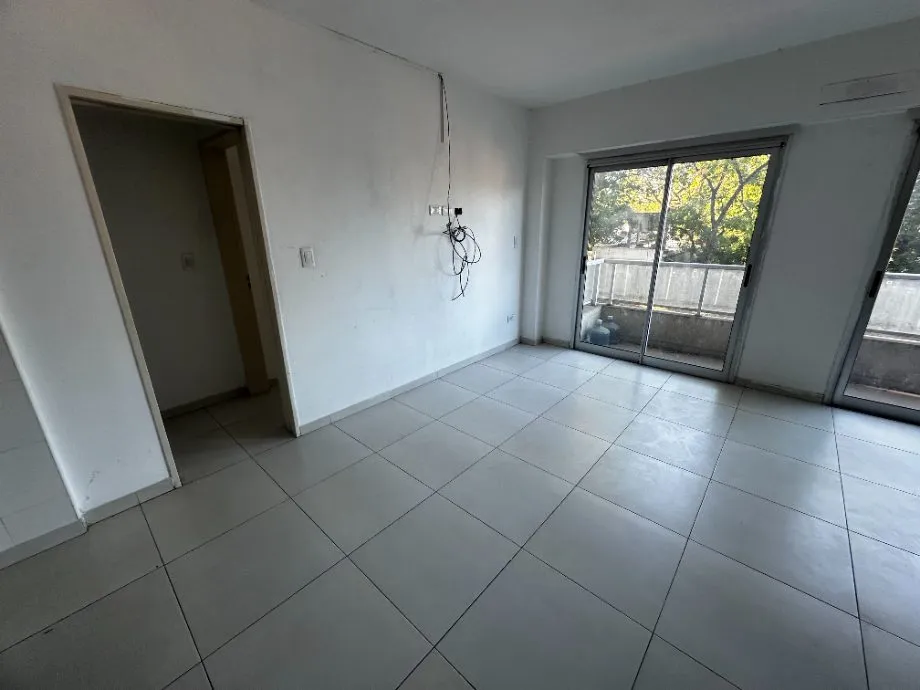Departamento En Alquiler En Moreno Centro