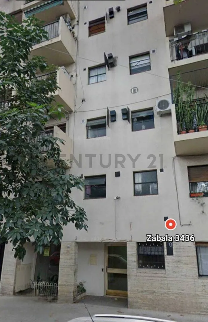 Apartamento de quatro ambientes com 3 quartos em Colegiales