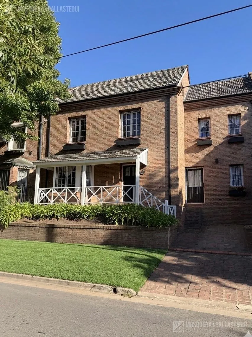 Трёхспальная квартира в Beccar (Las Lomas-la Merced)