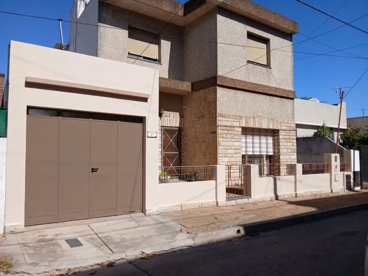 Квартира с двумя спальнями в Bernal, Quilmes