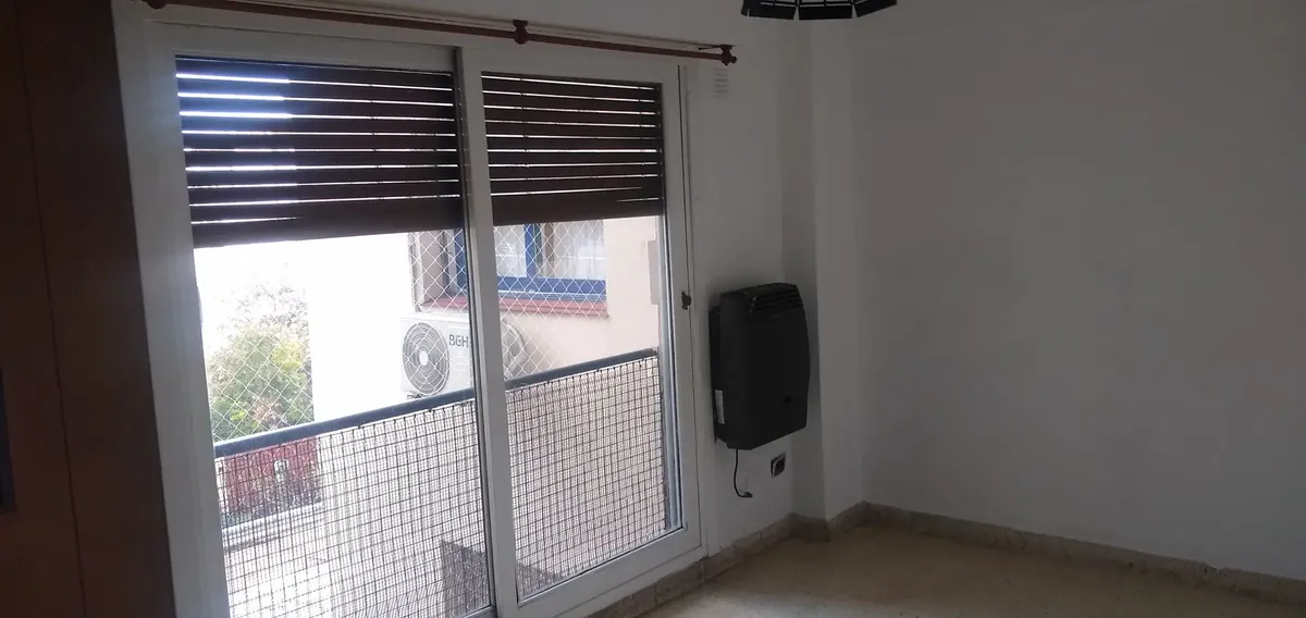 Apartamento de 2 dormitórios em Villa del Parque