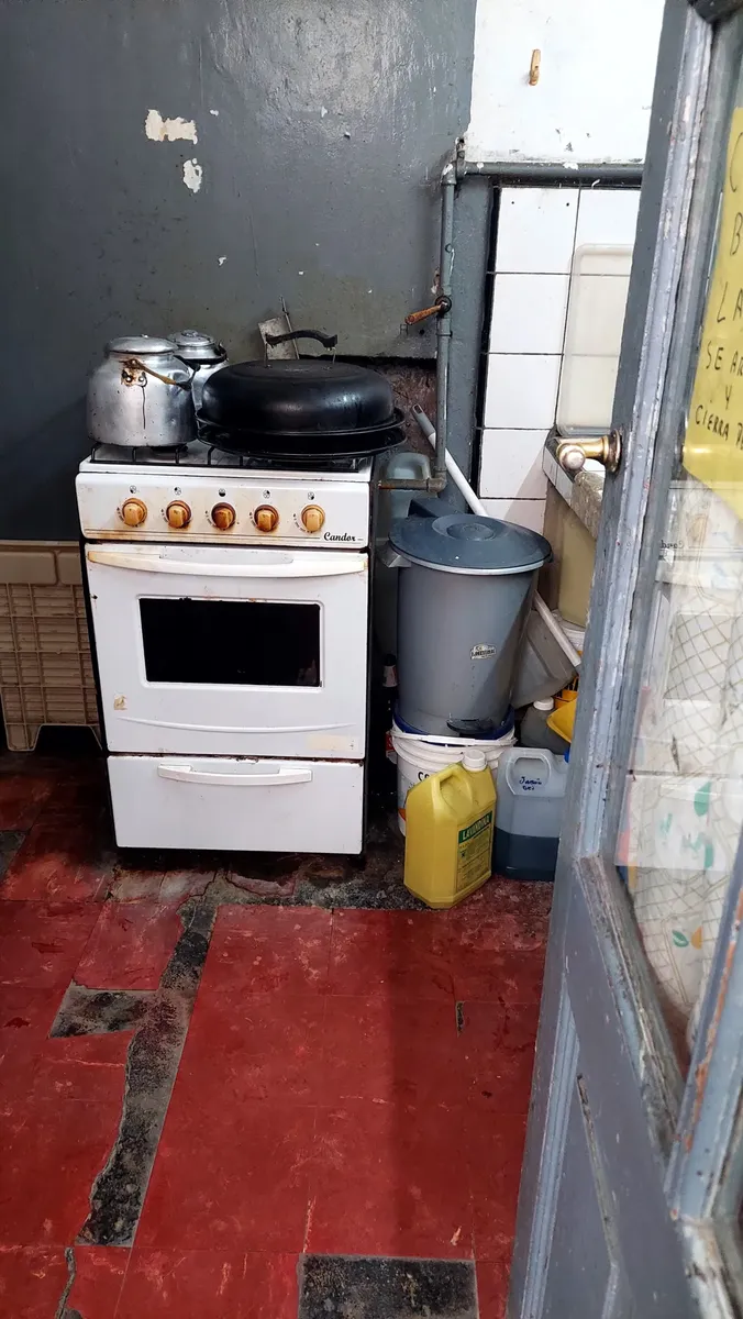 Habitación con comedor y baño privado en Almagro