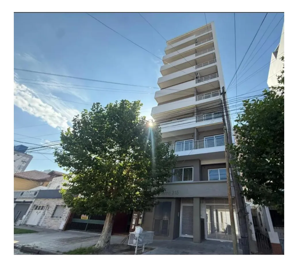 Квартира-студия в Avellaneda новая (никто не жил)