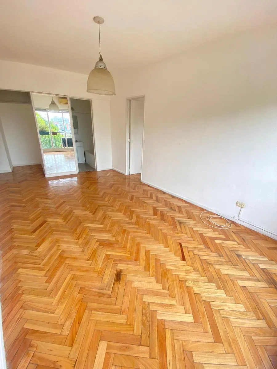 Двухкомнатная квартира в Retiro на Av. del Libertador