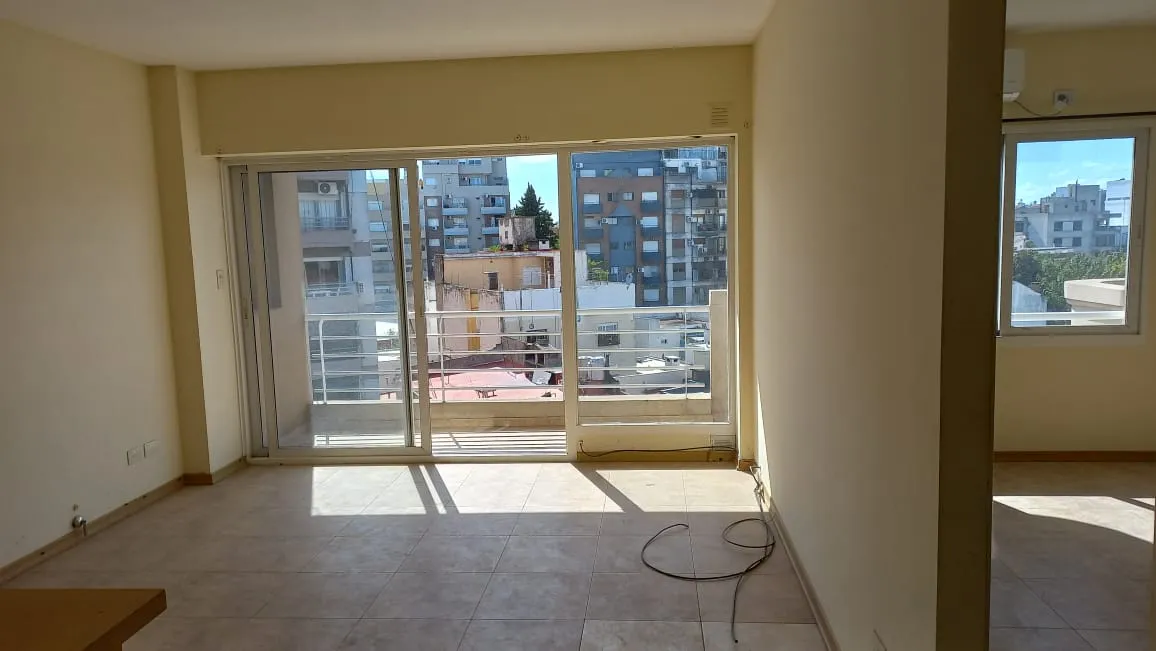 Apartamento de dois ambientes para alugar em Floresta