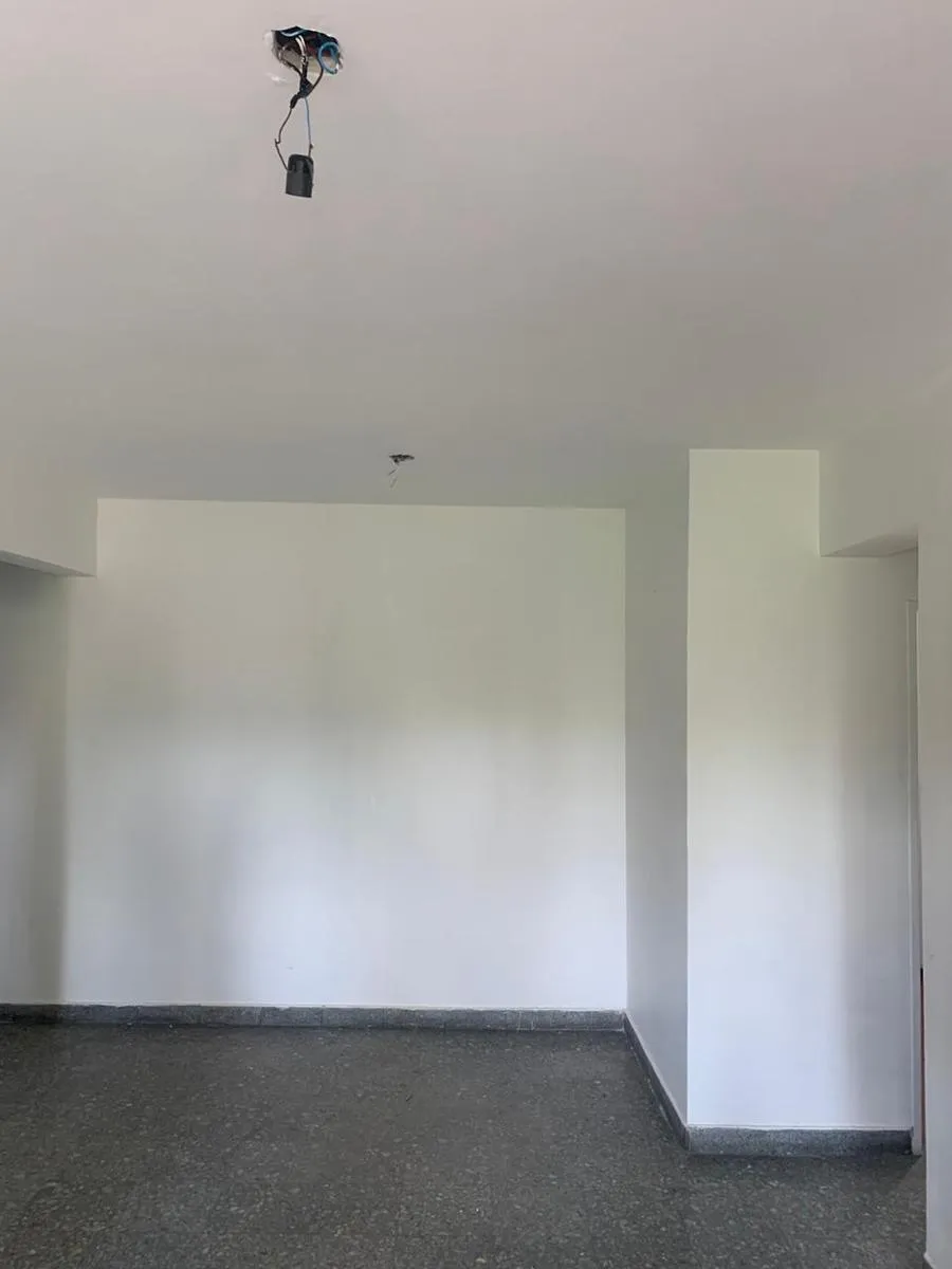 Apartamento de dois dormitórios em Lanús Oeste
