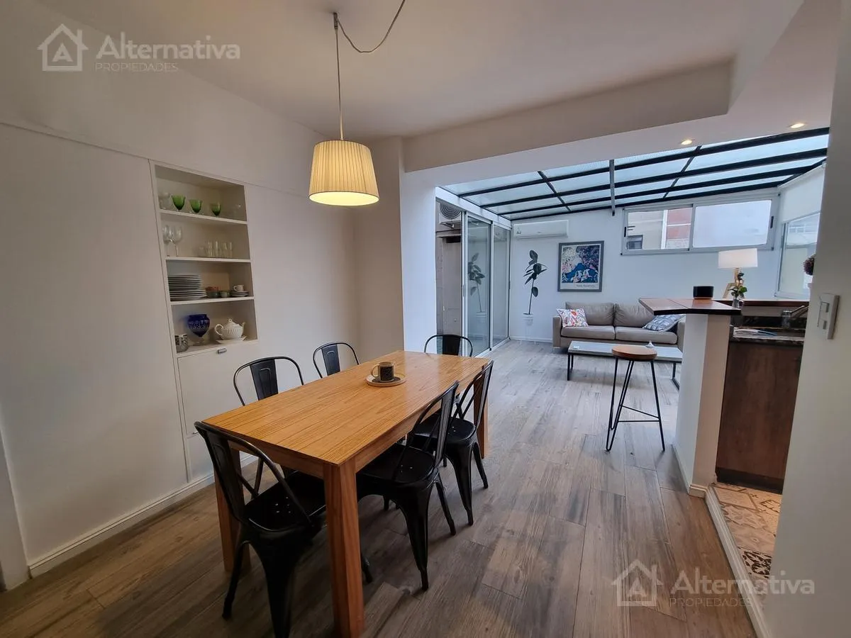 Apartamento de dois ambientes mobiliado em Retiro