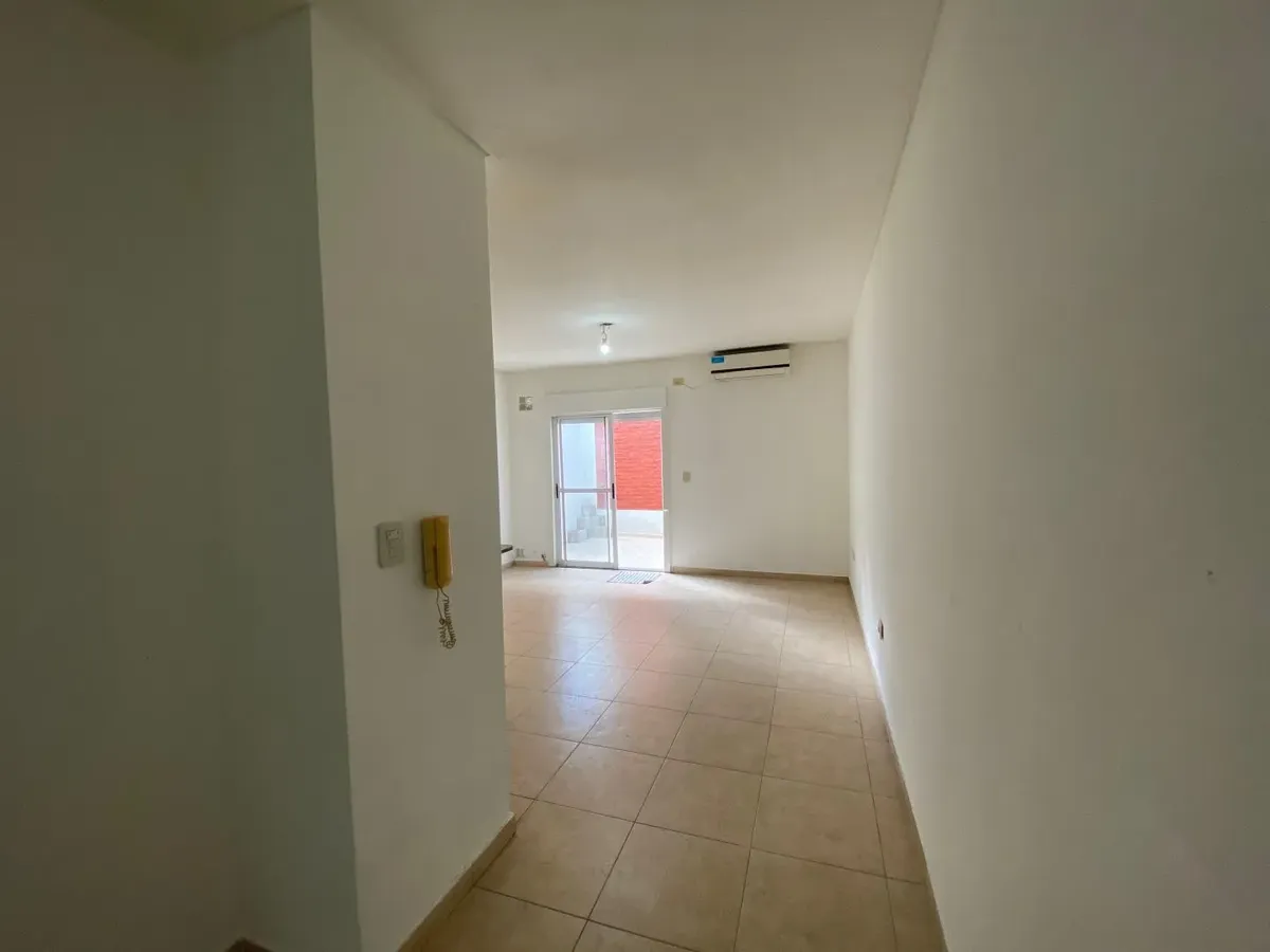 Two-room apartment for rent in Ciudadela