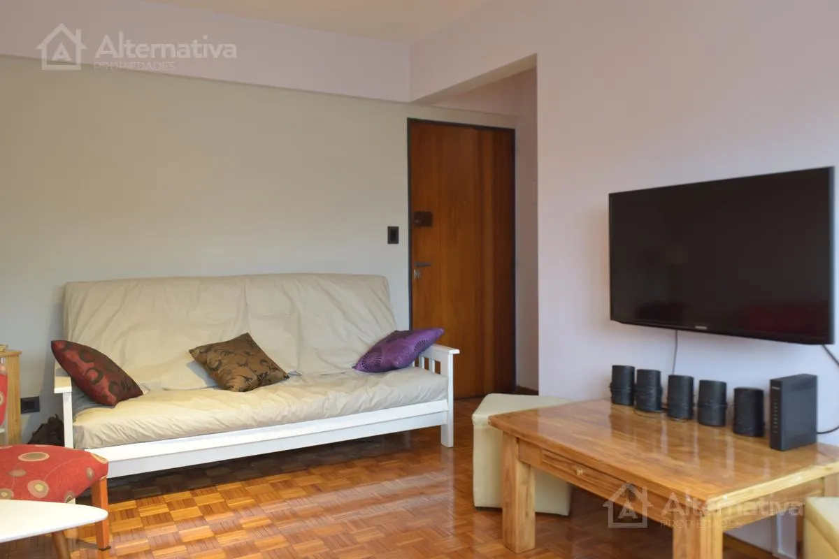 Departamento de 1 dormitorio amoblado en Retiro