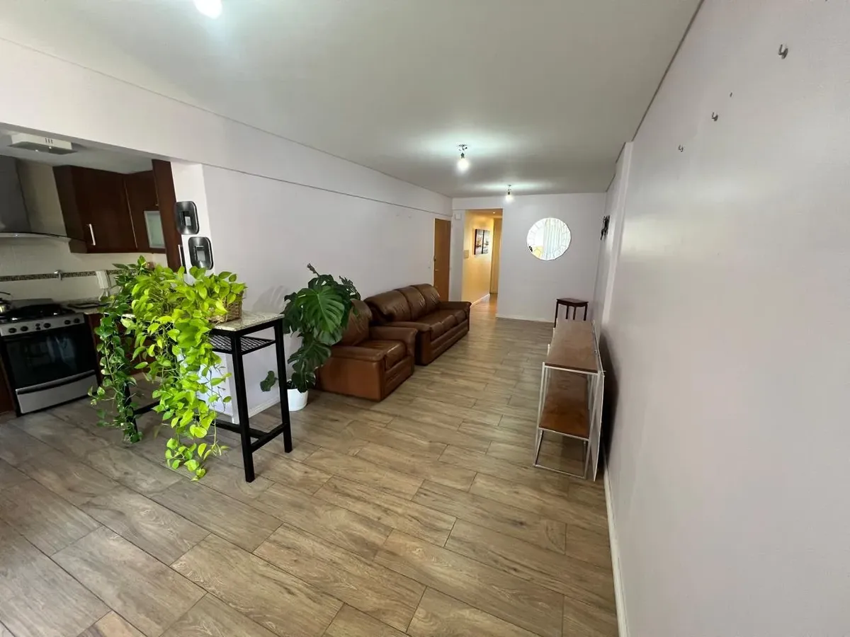 Apartment with parking in Lomas Centro, Lomas de Zamora