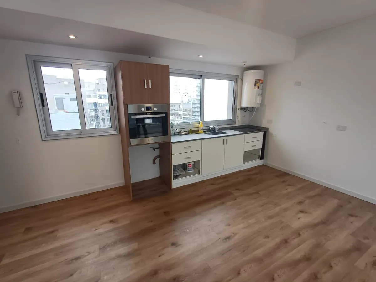 Departamento de 2 ambientes con balcón terraza y cochera opcional en Belgrano