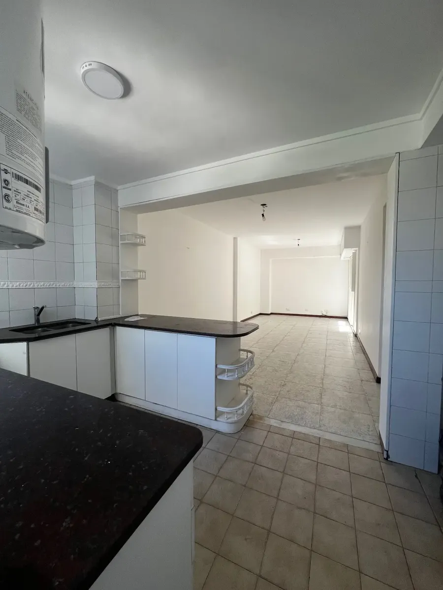 Apartamento de três ambientes com 2 dormitórios em Villa Devoto