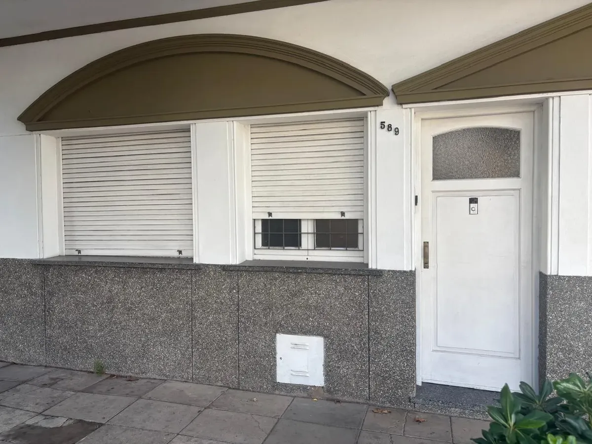 Departamento de 2 ambientes con 1 dormitorio en Ramos Mejía