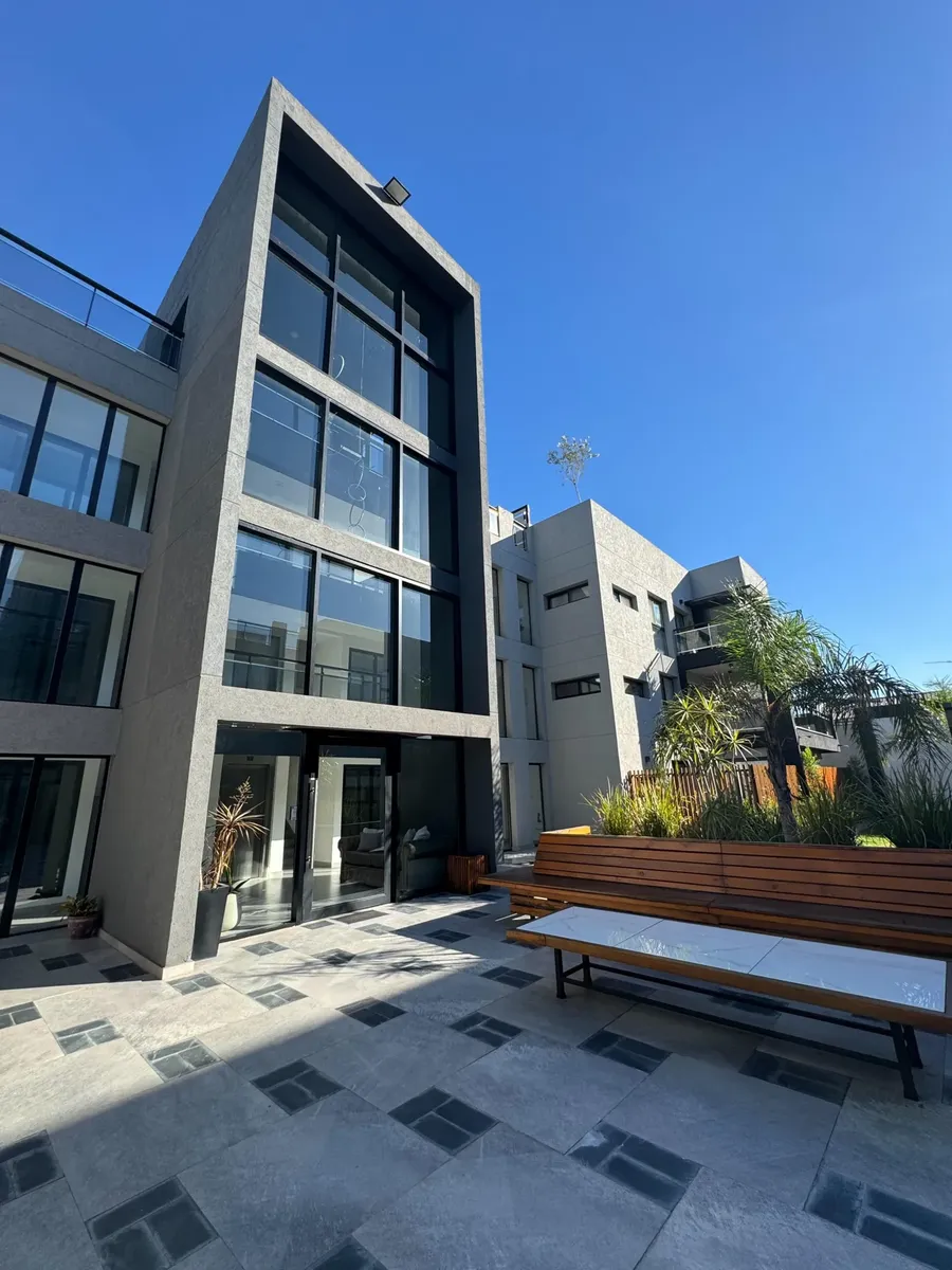 Apartamento de dois quartos em Ituzaingó Norte