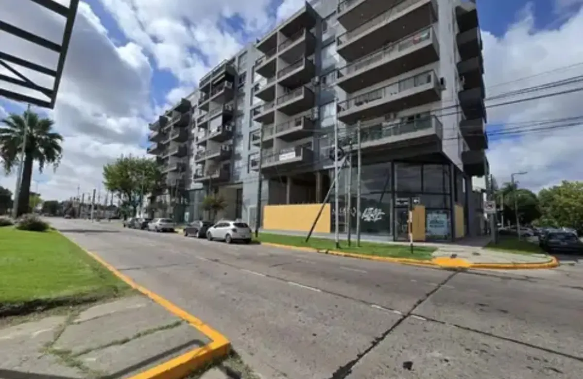 Большая квартира-студия в Avellaneda с SUM и бассейном