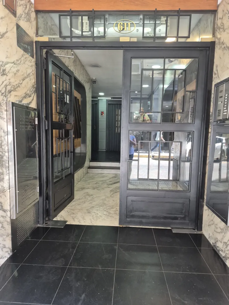 Divided studio apartment in San Nicolás