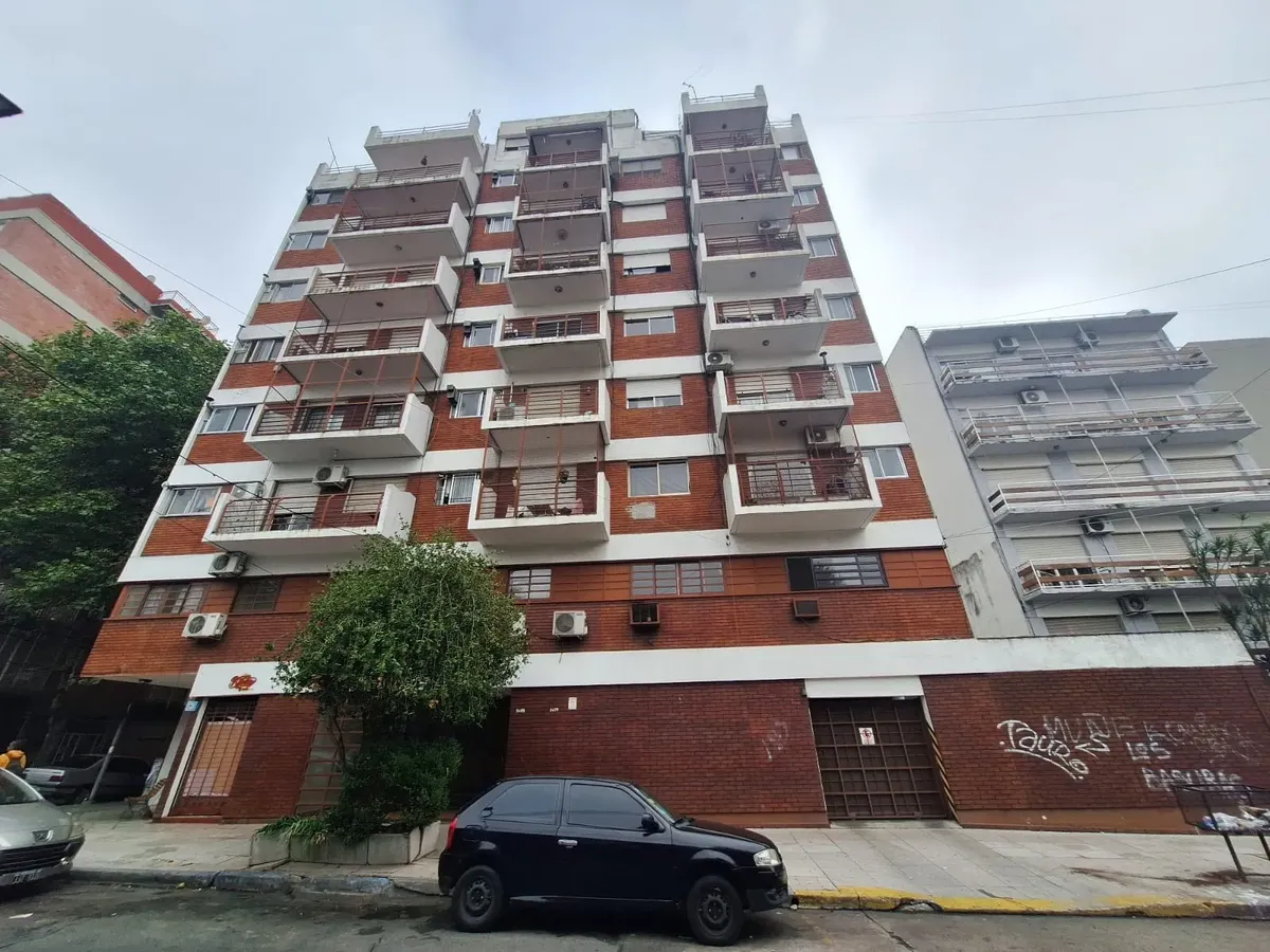 One-bedroom apartment with parking in General San Martín