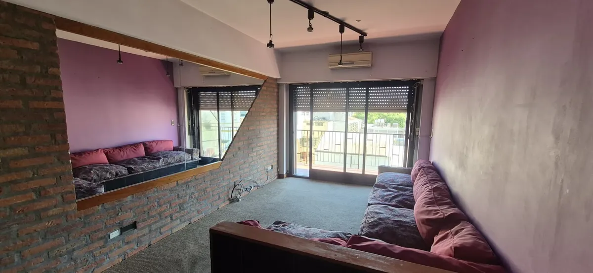 Квартира с тремя комнатами в аренду в Villa Urquiza