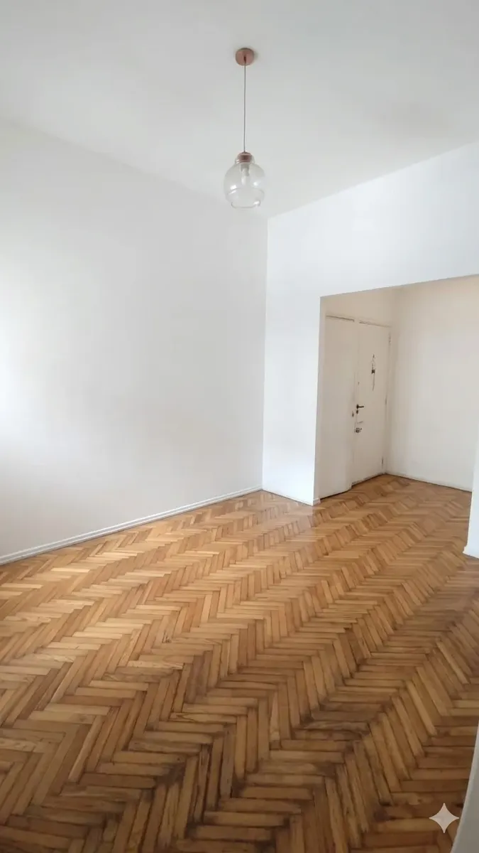 Apartamento de 2 ambientes com 1 quarto vazio em Balvanera