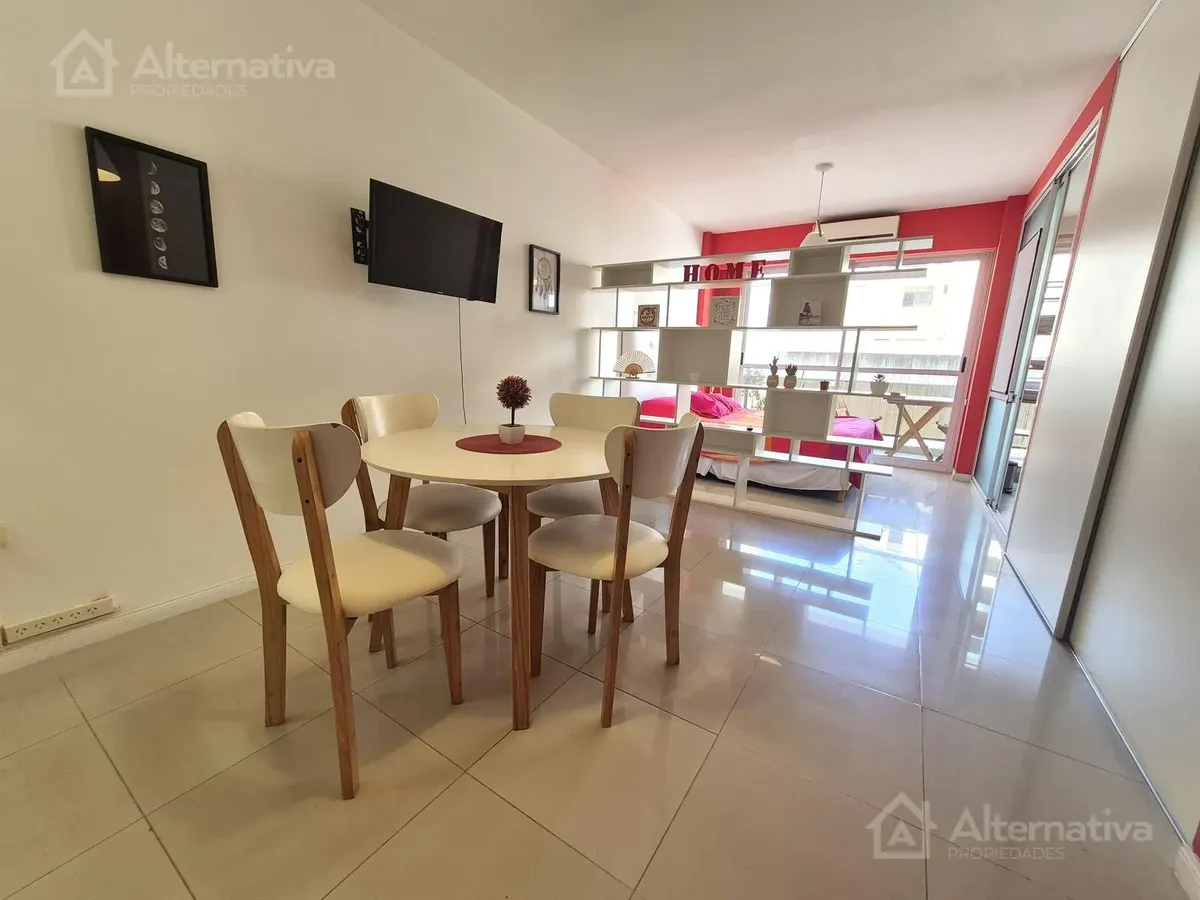 Kitnet mobiliada para aluguel temporário em Caballito