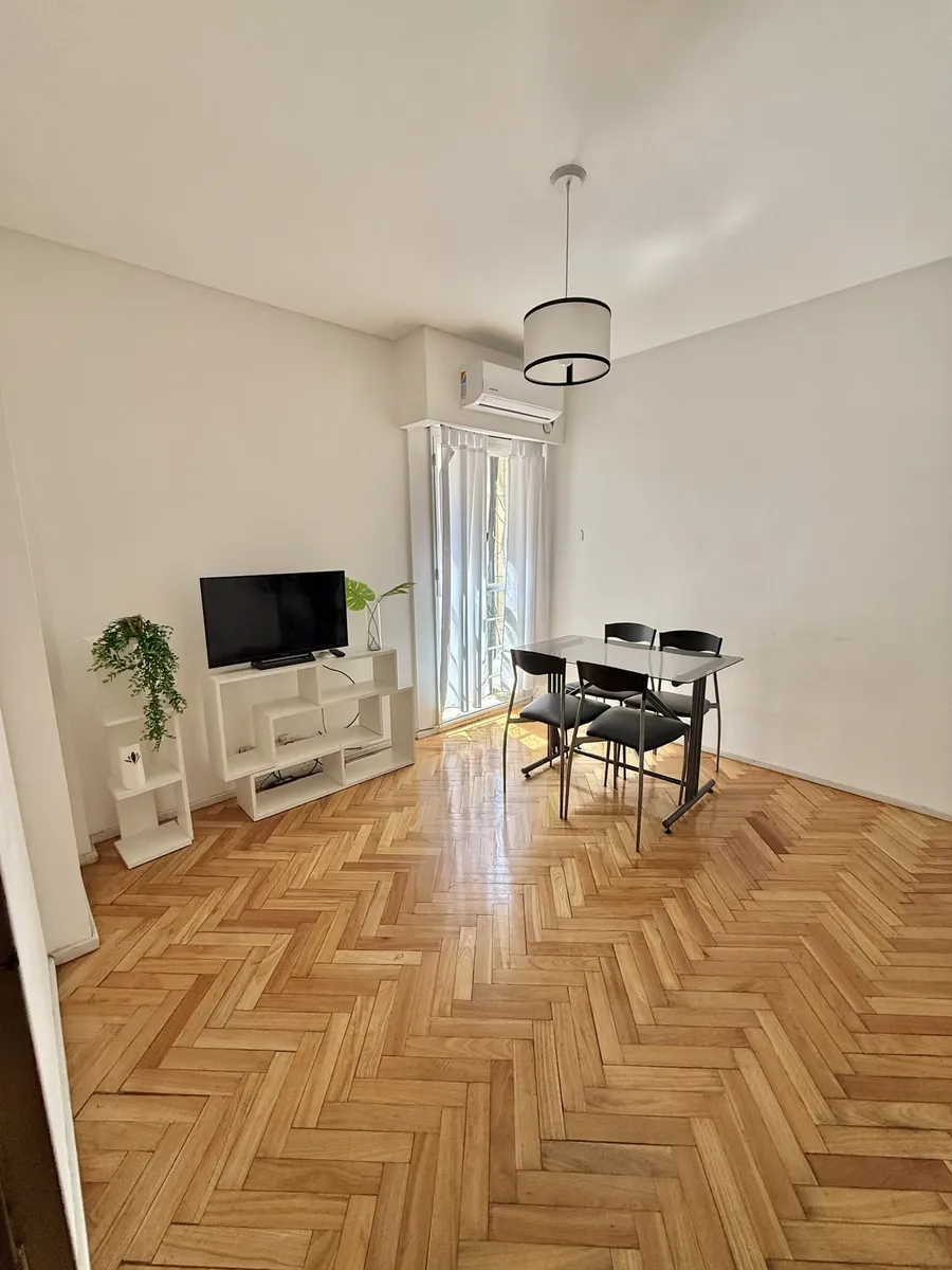 Departamento de 2 ambientes en alquiler temporario en Almagro