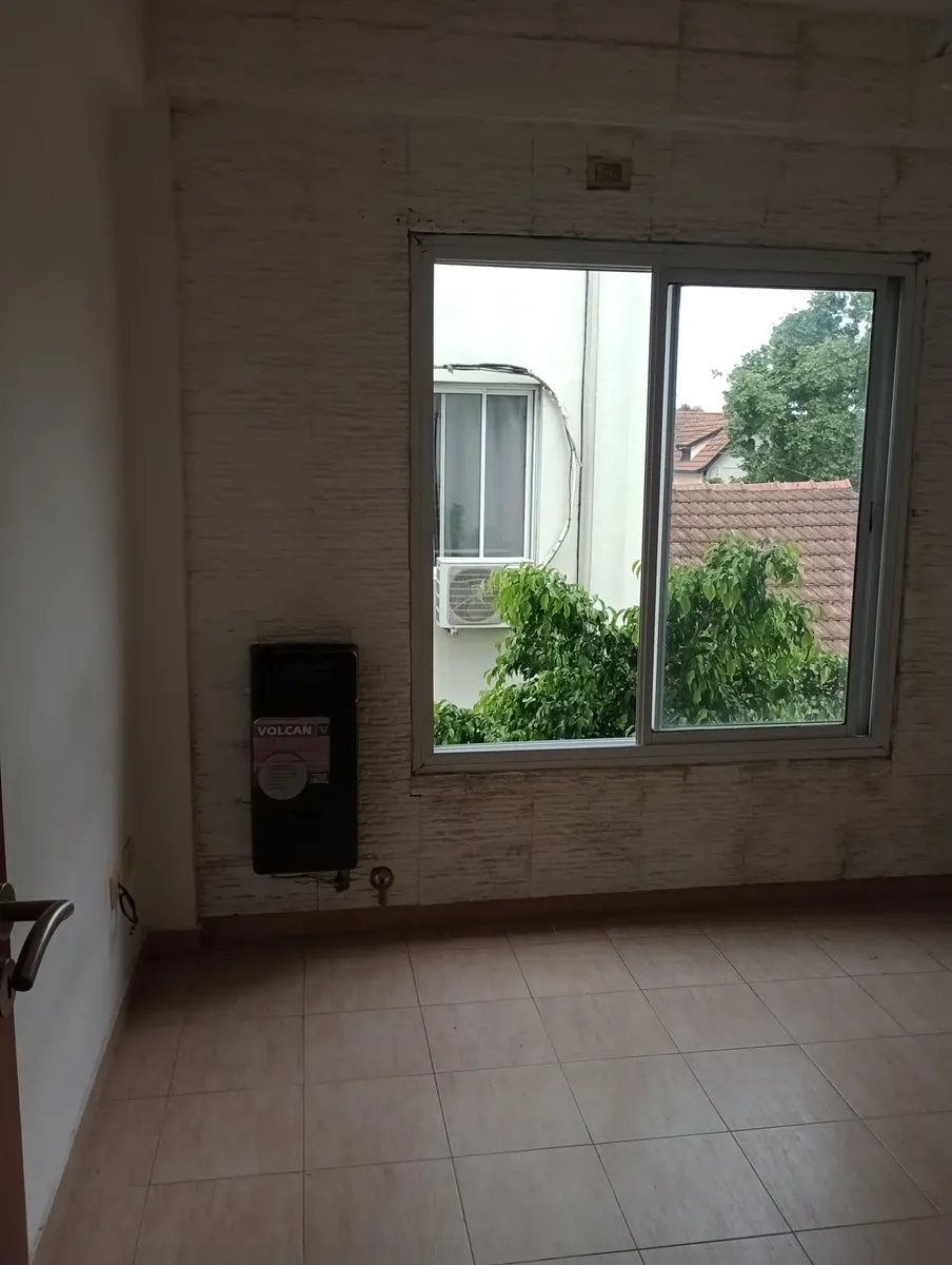 Two-room apartment with 1 bedroom in Lomas de Zamora