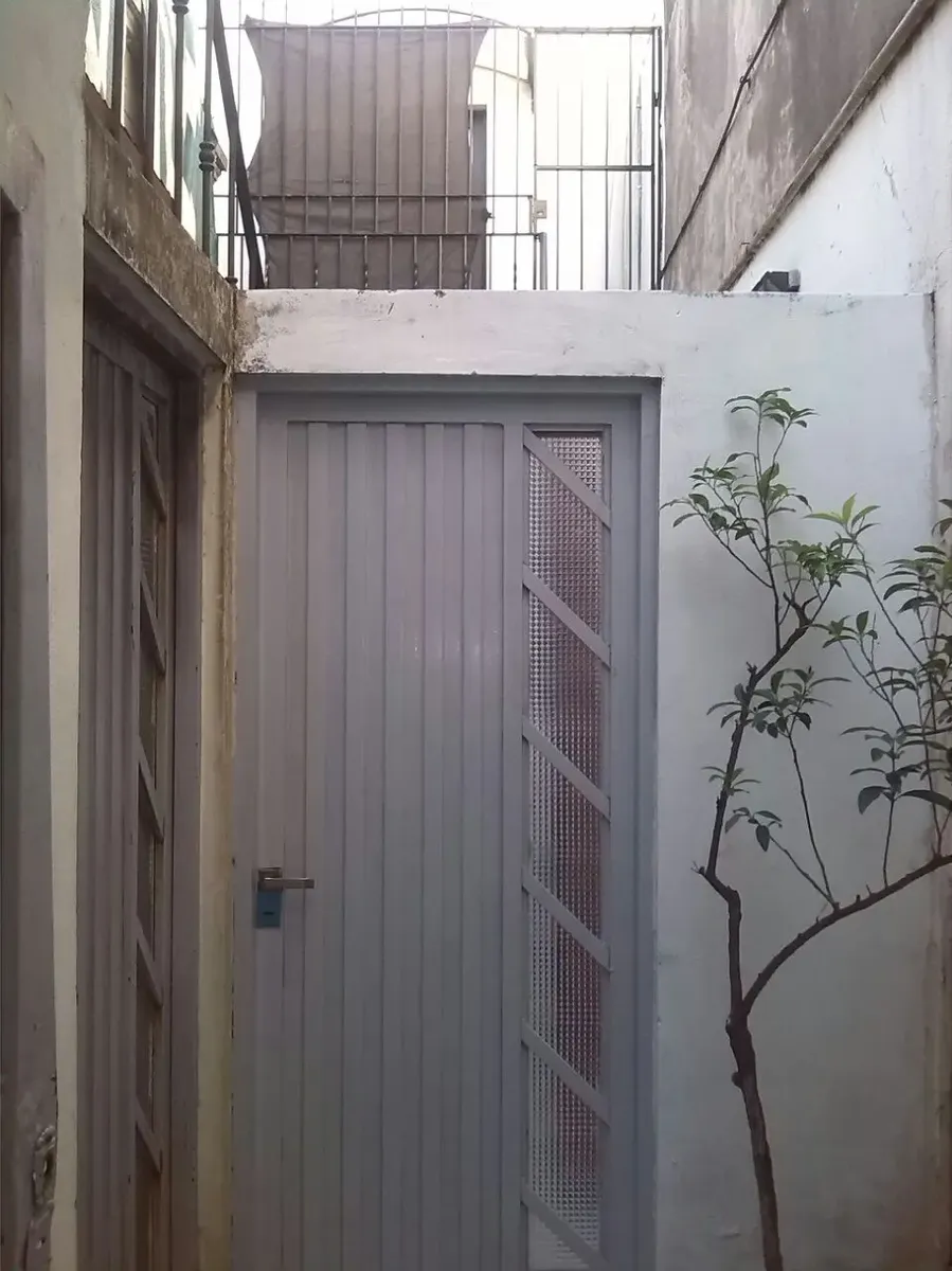 Apartamento tipo PH de 1 dormitório em Villa Santa Rita