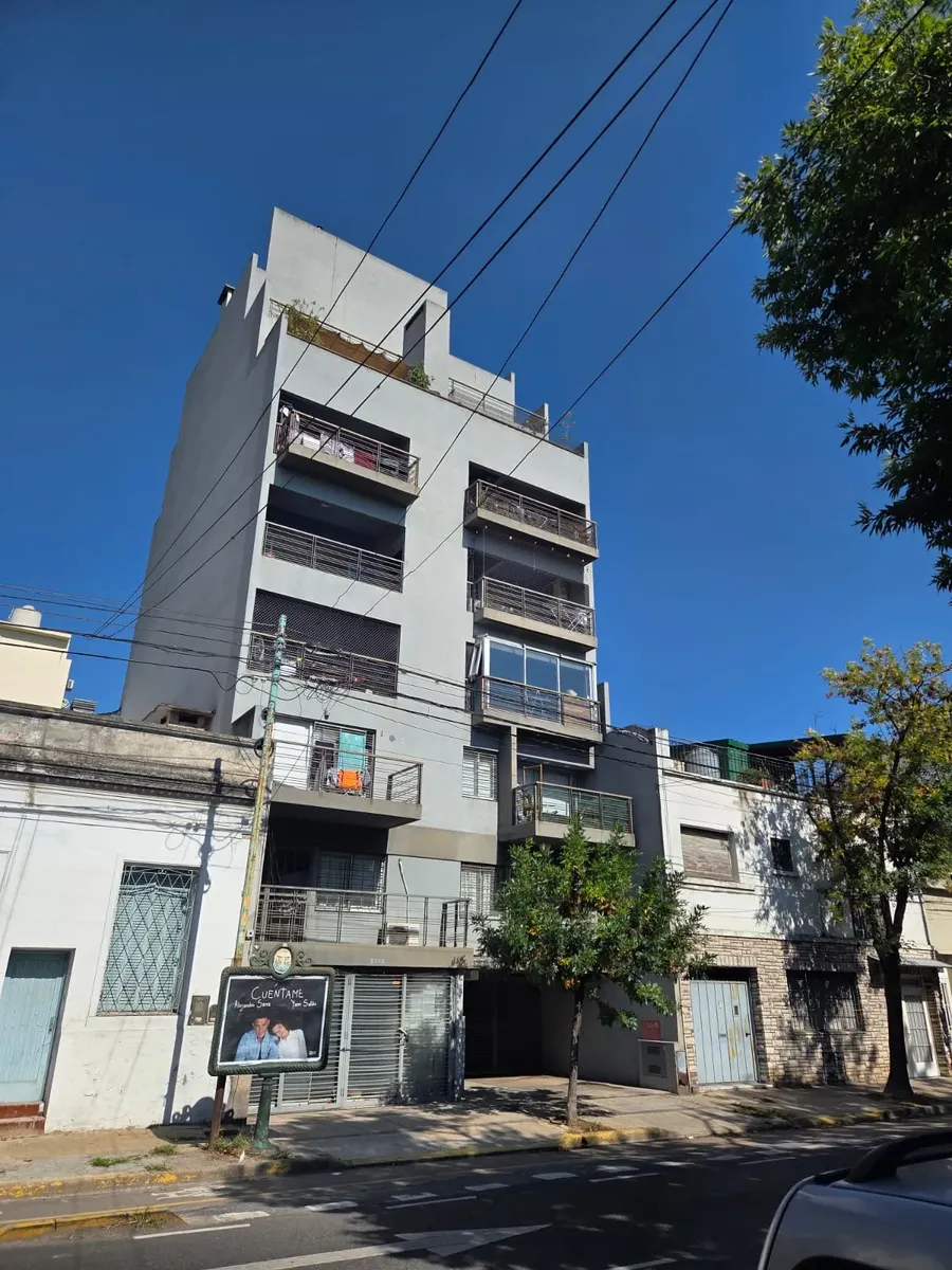 Departamento de 2 ambientes con balcón aterrazado en Villa Urquiza