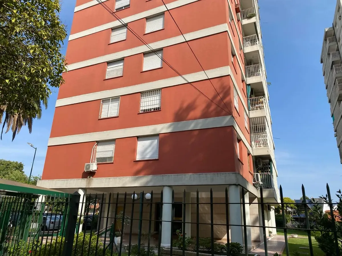 Departamento de 3 ambientes con balcón en Villa Martelli