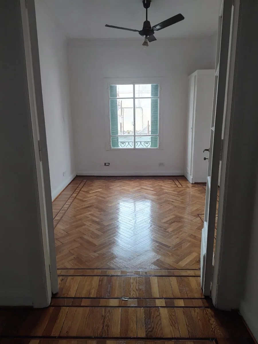 Квартира-студия 30 m² в Monserrat